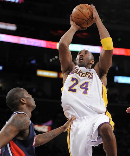 与球迷对比 与球迷对比